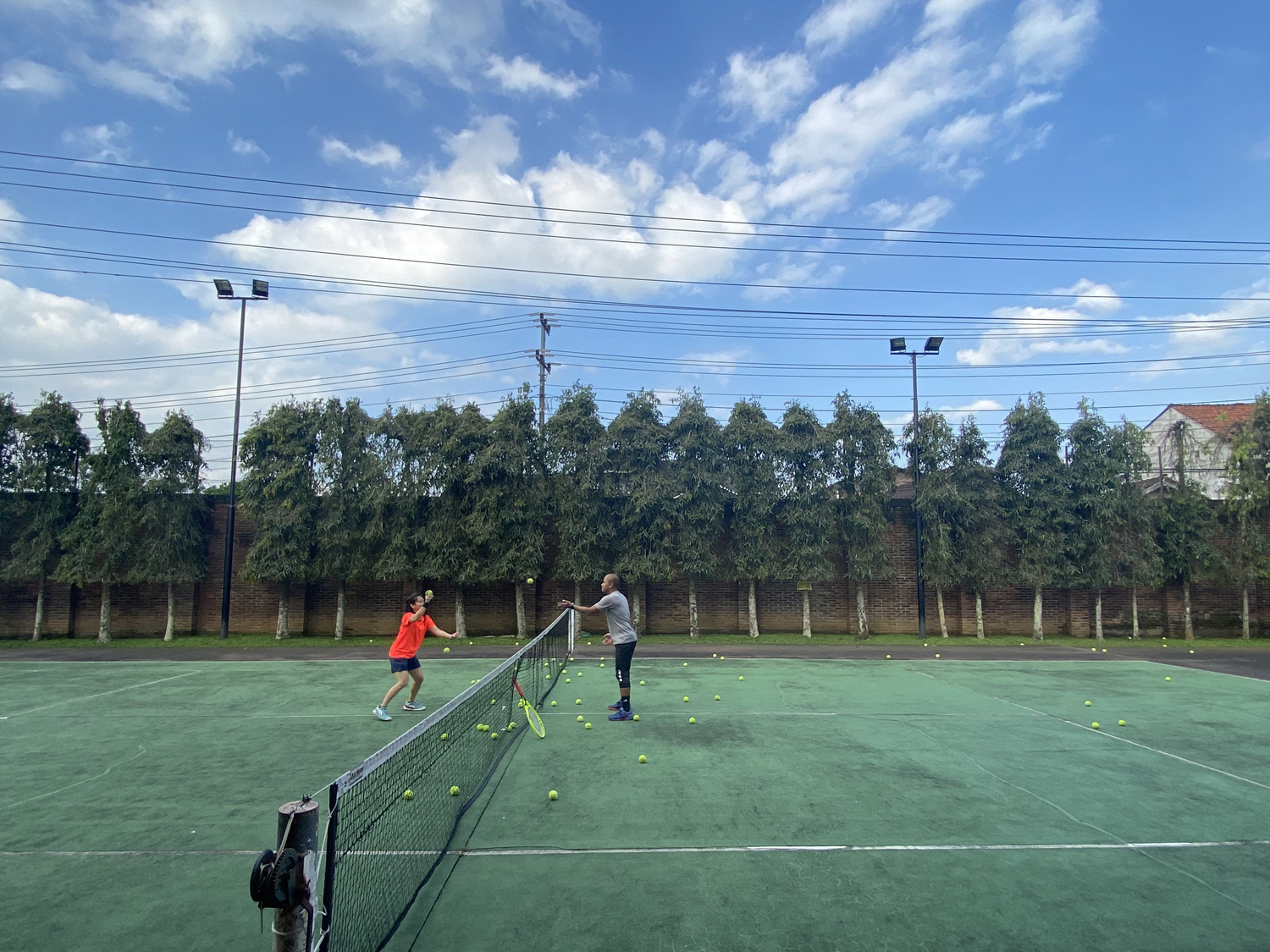 Lapangan Tenis